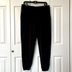 Athleta Brooklyn Lined Joggers in Black High Rise